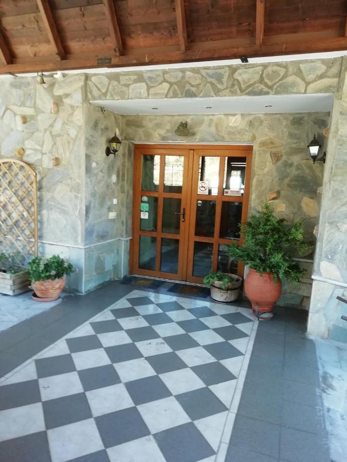 Hotel Metoxi Spilia  Exterior photo
