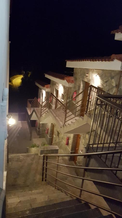 Hotel Metoxi Spilia  Exterior photo